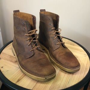 Size 10 Clarks high-top beeswax leather boots